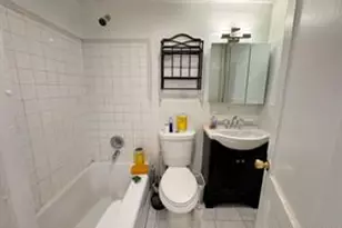 85-16 Little Neck Pkwy, Floral Park, NY 11001 - Photo 6