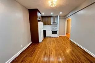 85-16 Little Neck Pkwy, Floral Park, NY 11001 - Photo 4