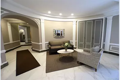 118-11 84th Avenue #503, Kew Gardens, NY 11415 - Photo 2