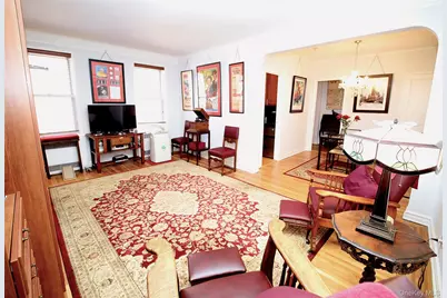 118-11 84th Avenue #503, Kew Gardens, NY 11415 - Photo 8