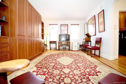 118-11 84th Avenue #503, Kew Gardens, NY 11415 - Photo 6