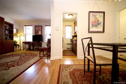 118-11 84th Avenue #503, Kew Gardens, NY 11415 - Photo 6