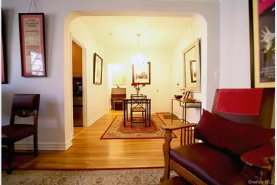118-11 84th Avenue #503, Kew Gardens, NY 11415 - Photo 10