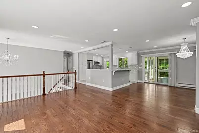 61 Friendly Road, Mahopac, NY 10541 - Photo 6