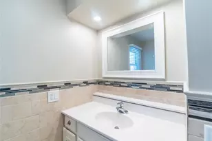 33 Grant St, Port Chester, NY 10573 - Photo 16