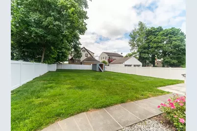 33 Grant Street, Port Chester, NY 10573 - Photo 6
