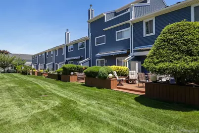 100 Baker Court #22, Island Park, NY 11558 - Photo 24