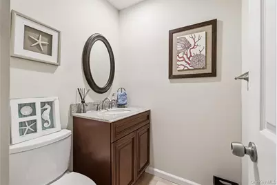 100 Baker Court #22, Island Park, NY 11558 - Photo 12