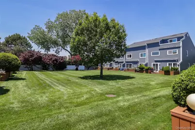 100 Baker Court #22, Island Park, NY 11558 - Photo 22
