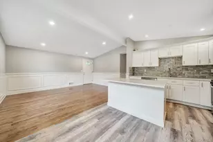 34 Cheryl Dr, Ronkonkoma, NY 11779 - Photo 4