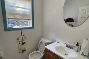 938 Scherger Ave, Patchogue, NY 11772 - Photo 8