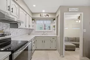 171 Tyler Ave, Miller Place, NY 11764 - Photo 6