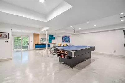 23 Estates Terrace N, Manhasset, NY 11030 - Photo 22