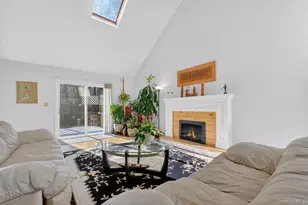 33 Maple Moor Ln, Cortlandt Manor, NY 10567 - Photo 6