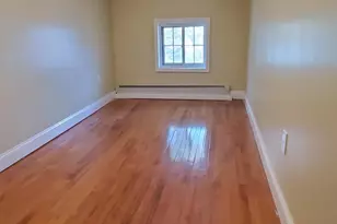 71 Lander St, Newburgh, NY 12550 - Photo 8