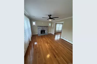 5 Ashwood Road, Port Washington, NY 11050 - Photo 2
