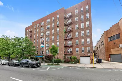 31-85 Crescent Street #2nd, Astoria, NY 11106 - Photo 18