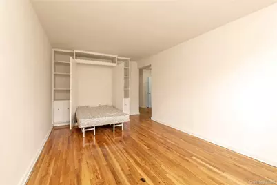 31-85 Crescent Street #2nd, Astoria, NY 11106 - Photo 8