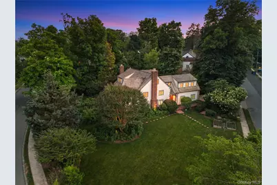 47 W Brookside Drive, Larchmont, NY 10538 - Photo 4