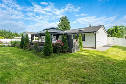 11 Gallatin Drive, Dix Hills, NY 11746 - Photo 36