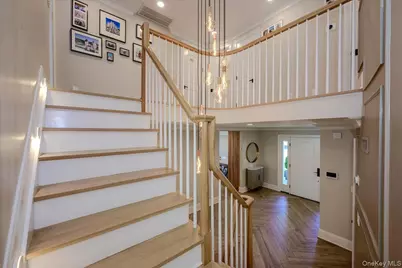 4 Poplar Court, Great Neck, NY 11024 - Photo 16