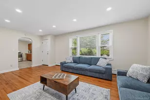 21 Hillside Ave, Woodbourne, NY 12788 - Photo 10