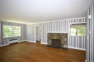 16 Greenridge Ct, Carmel, NY 10512 - Photo 4