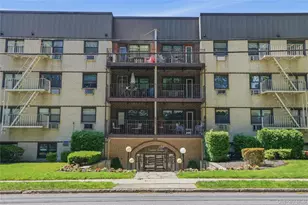 2241 Palmer Ave, New Rochelle, NY 10801 - Photo 2