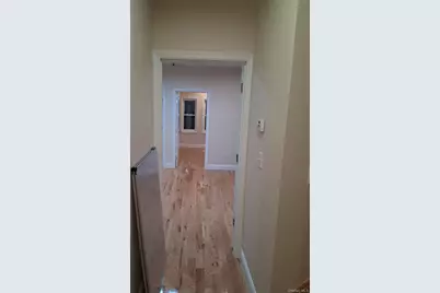 601 E 226th Street, Bronx, NY 10466 - Photo 16