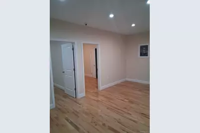 601 E 226th Street, Bronx, NY 10466 - Photo 24
