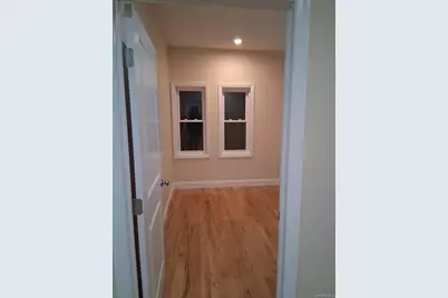 601 E 226th Street, Bronx, NY 10466 - Photo 26