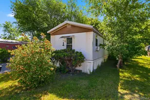 2 Daisy Dr, Port Jervis, NY 12771 - Photo 2