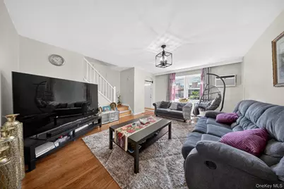 7008 165th Street, Fresh Meadows, NY 11365 - Photo 4