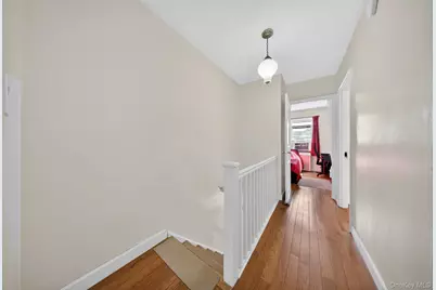 7008 165th Street, Fresh Meadows, NY 11365 - Photo 12