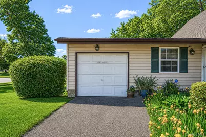 454 Hawkins Road, Selden, NY 11784 - Photo 2