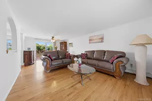 454 Hawkins Rd, Selden, NY 11784 - Photo 6