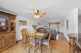 454 Hawkins Rd, Selden, NY 11784 - Photo 8