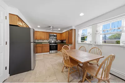 454 Hawkins Road, Selden, NY 11784 - Photo 10