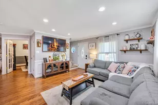 4 Pine St, Holtsville, NY 11742 - Photo 4