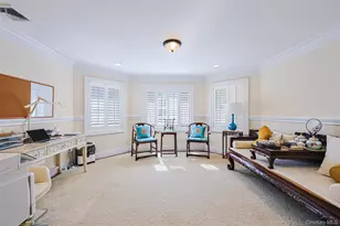 78 Swan Ct, East Hills, NY 11576 - Photo 20
