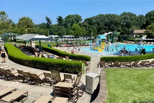 78 Swan Ct, East Hills, NY 11576 - Photo 34