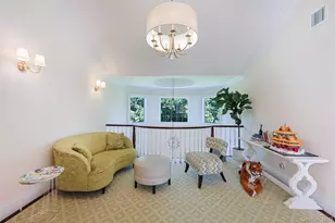 78 Swan Ct, East Hills, NY 11576 - Photo 16