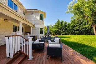 78 Swan Ct, East Hills, NY 11576 - Photo 28