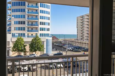 410 E Broadway #4C, Long Beach, NY 11561 - Photo 4