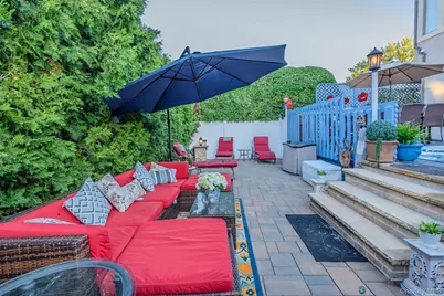 315 Wynsum Avenue, Merrick, NY 11566 - Photo 38