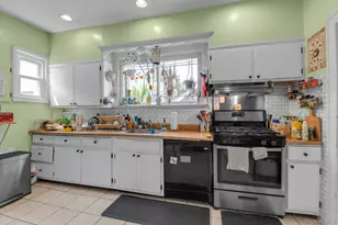 111 Cleveland Ave, Long Beach, NY 11561 - Photo 4