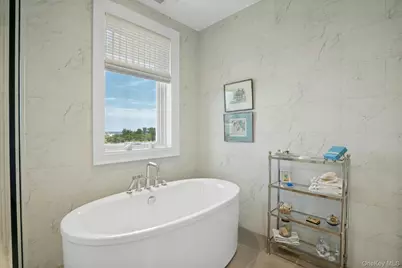 710 Davenport Avenue #8, New Rochelle, NY 10805 - Photo 16
