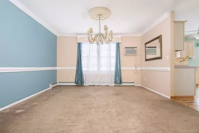 125 Northgate Circle, Calverton, NY 11933 - Photo 8