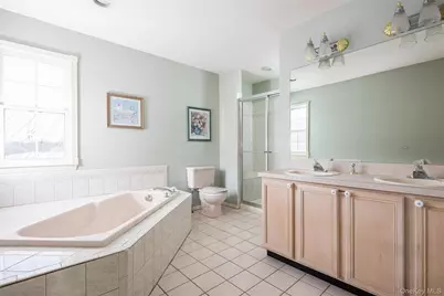 125 Northgate Circle, Calverton, NY 11933 - Photo 12