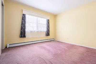 125 Northgate Circle, Calverton, NY 11933 - Photo 14